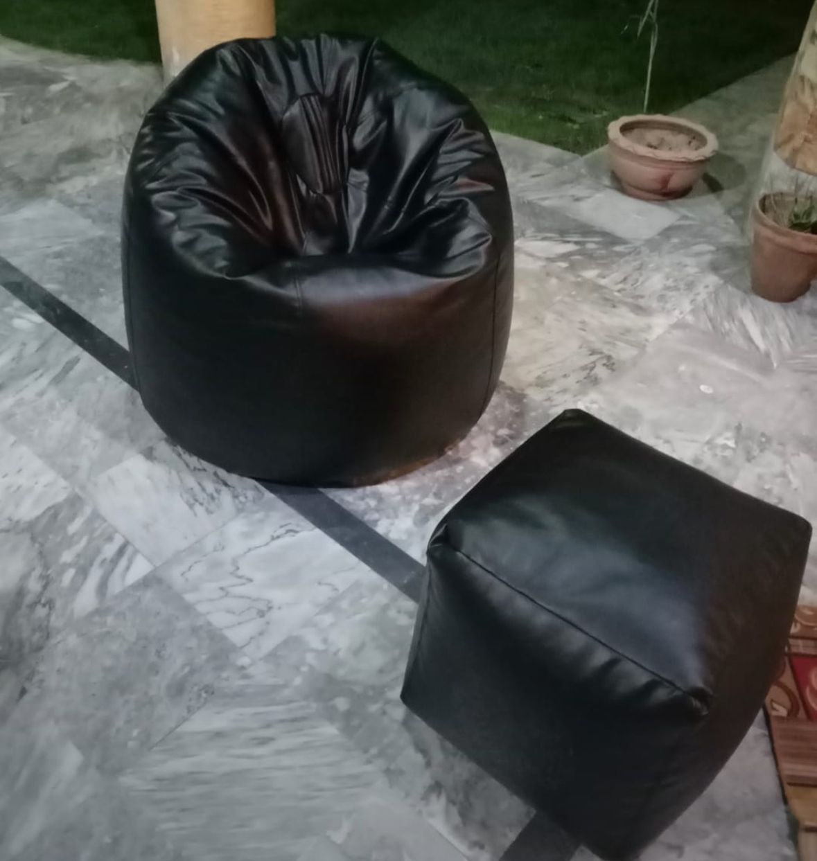 Leather bean bag black with free footstool